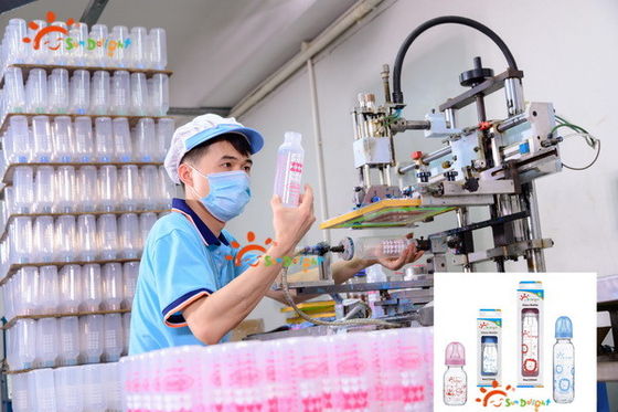 耐熱性こんにちは透明物の標準的な首9oz 250mlのガラス赤ん坊の供給びん